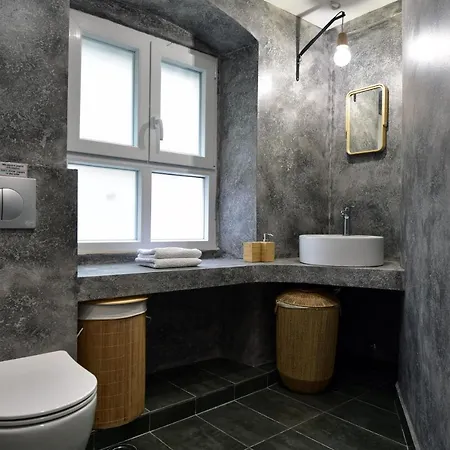 Queen 4 In The Heart Of The Corfu Historical Old Town Center Apartment Corfu (city)
